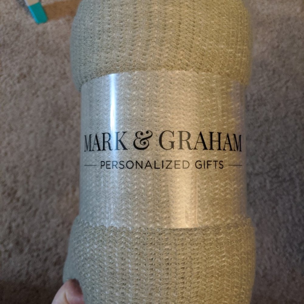 NWT, Mark & Graham Knit Throw